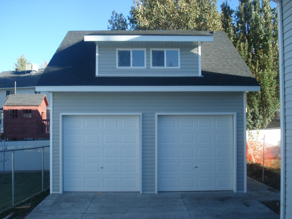 Detached Garage with Popout Utah Sheds